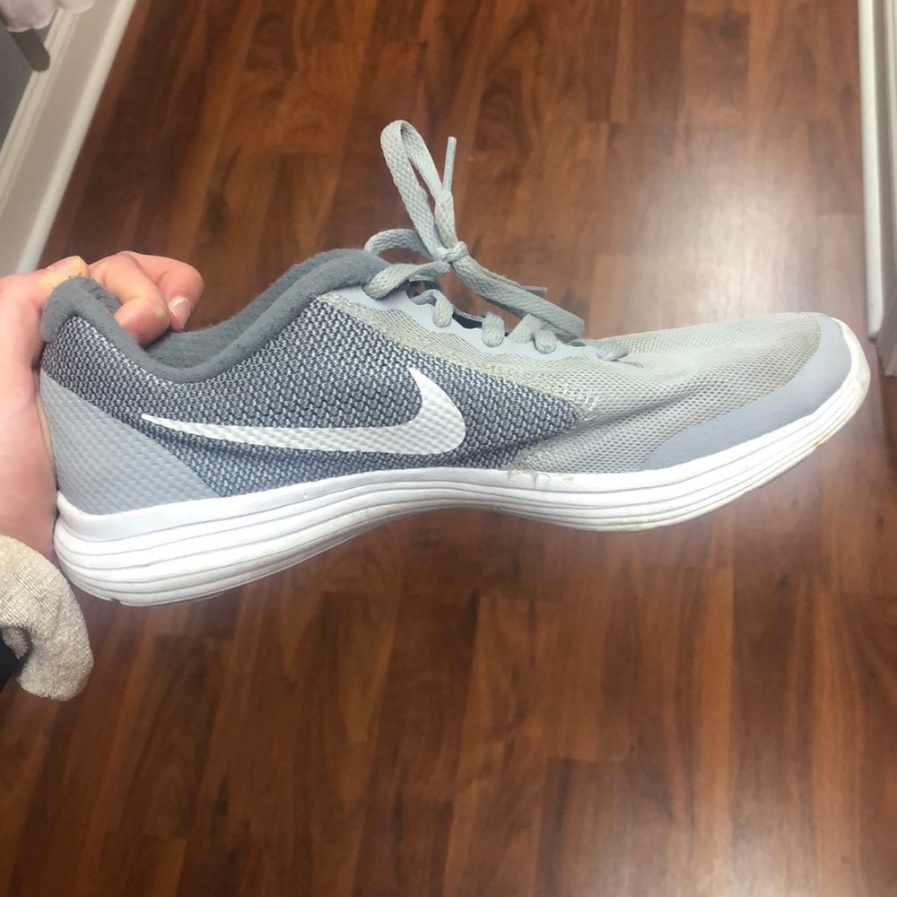 nikes shoes